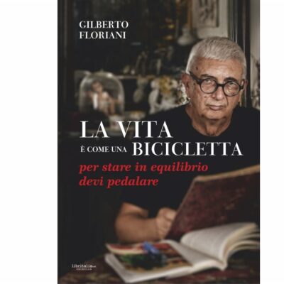 La vita è come una bicicletta per stare in equilibrio devi pedalare